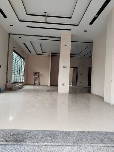 Single Story Brand New 1 kanal Building for Rent in Near Wapda Town Main Road For clinic, Hospital | Any Multinational Company | Any Brand Company Head Office | Other Commercial Any Use You Want