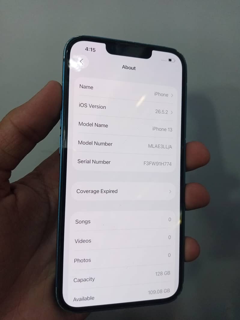 Apple iPhone 13 4