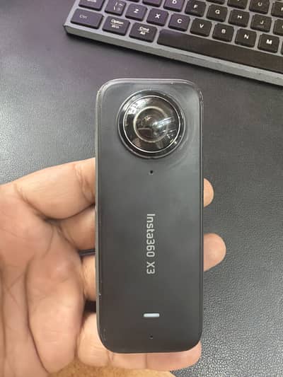 Insta360 x3