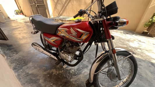 Honda 125 available for sale