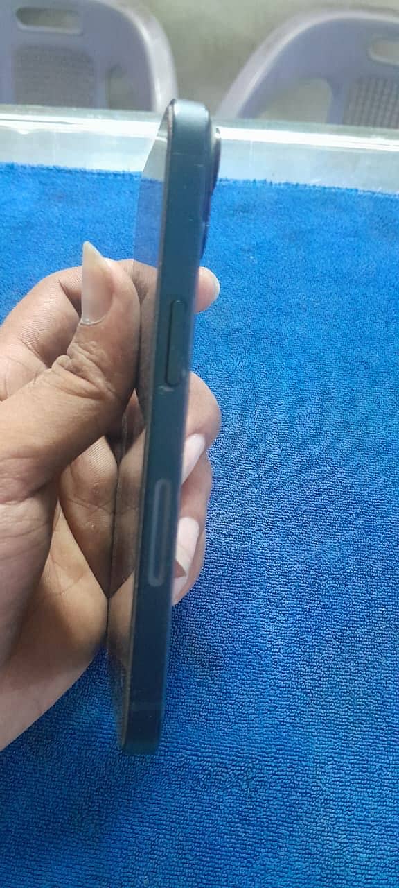 Apple iPhone 14 6