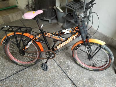 Kids cycle in new condition less used