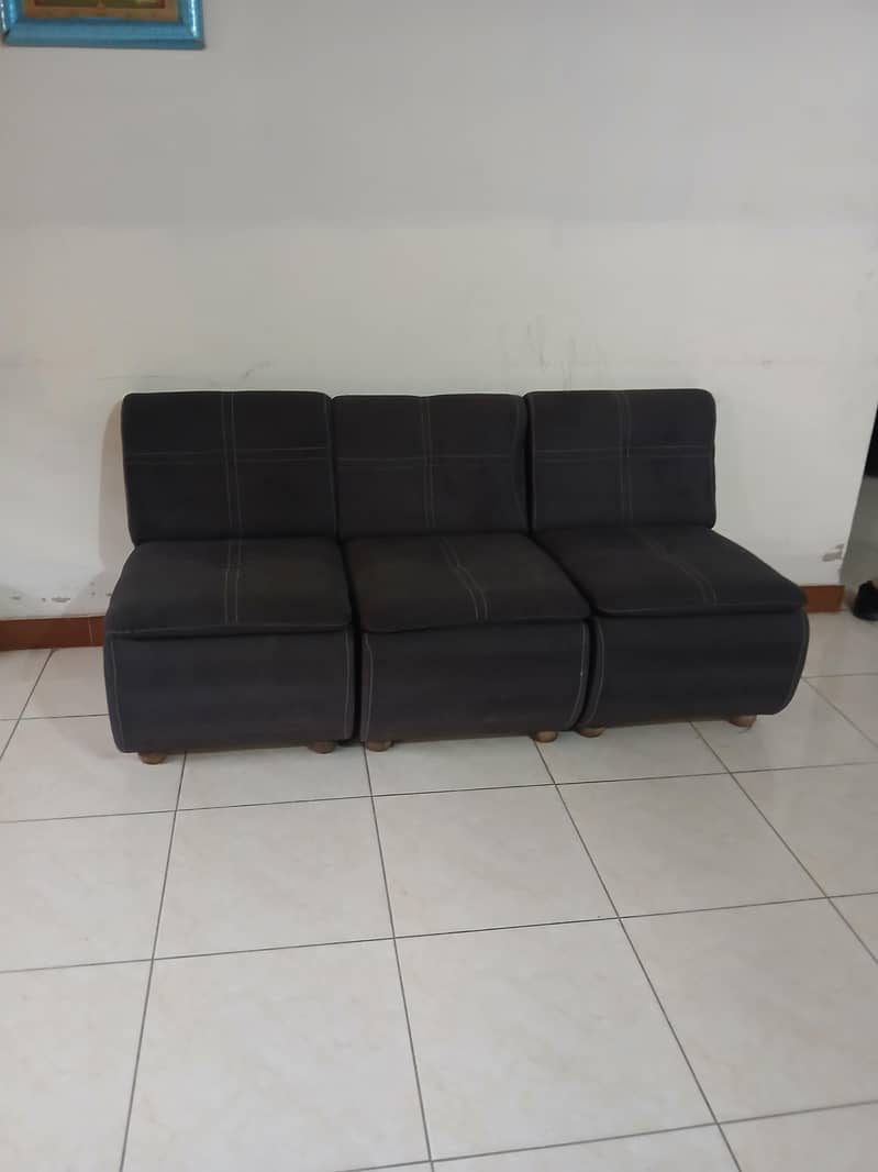 Sofa set (Condition very good) 0