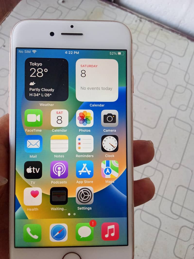 Apple iPhone 8 0