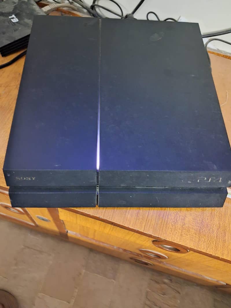 PS4 without controller 0