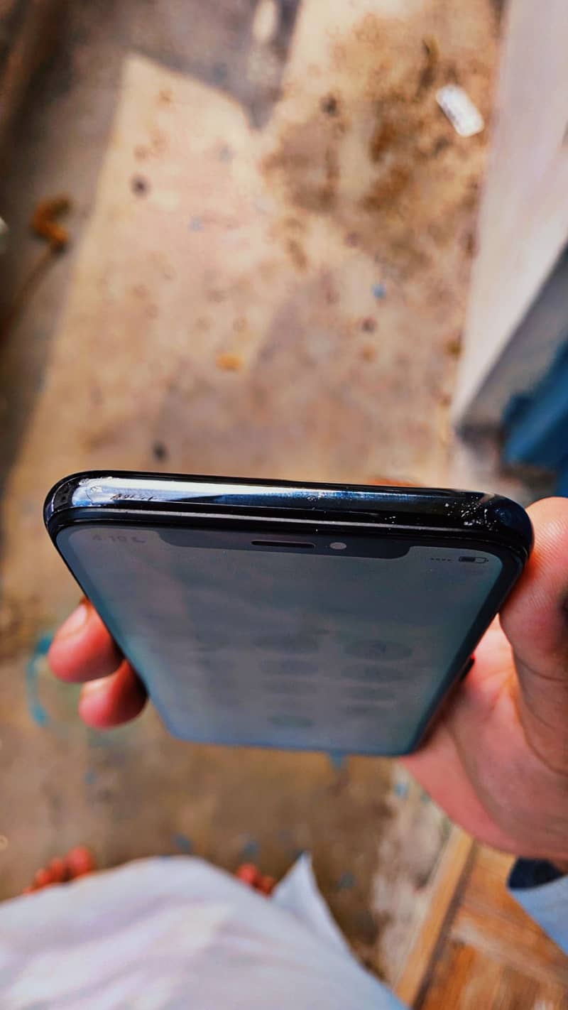 Apple iPhone X 1