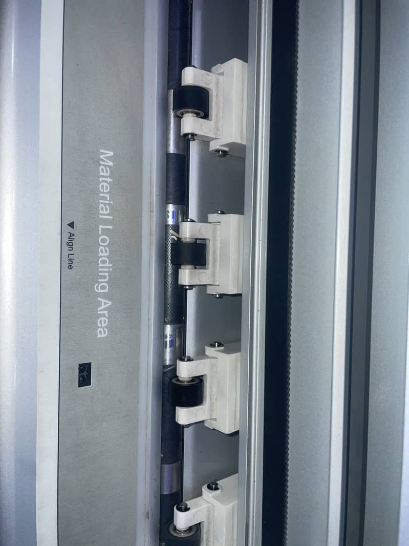 digital sheet & sticker cutting plotter 0