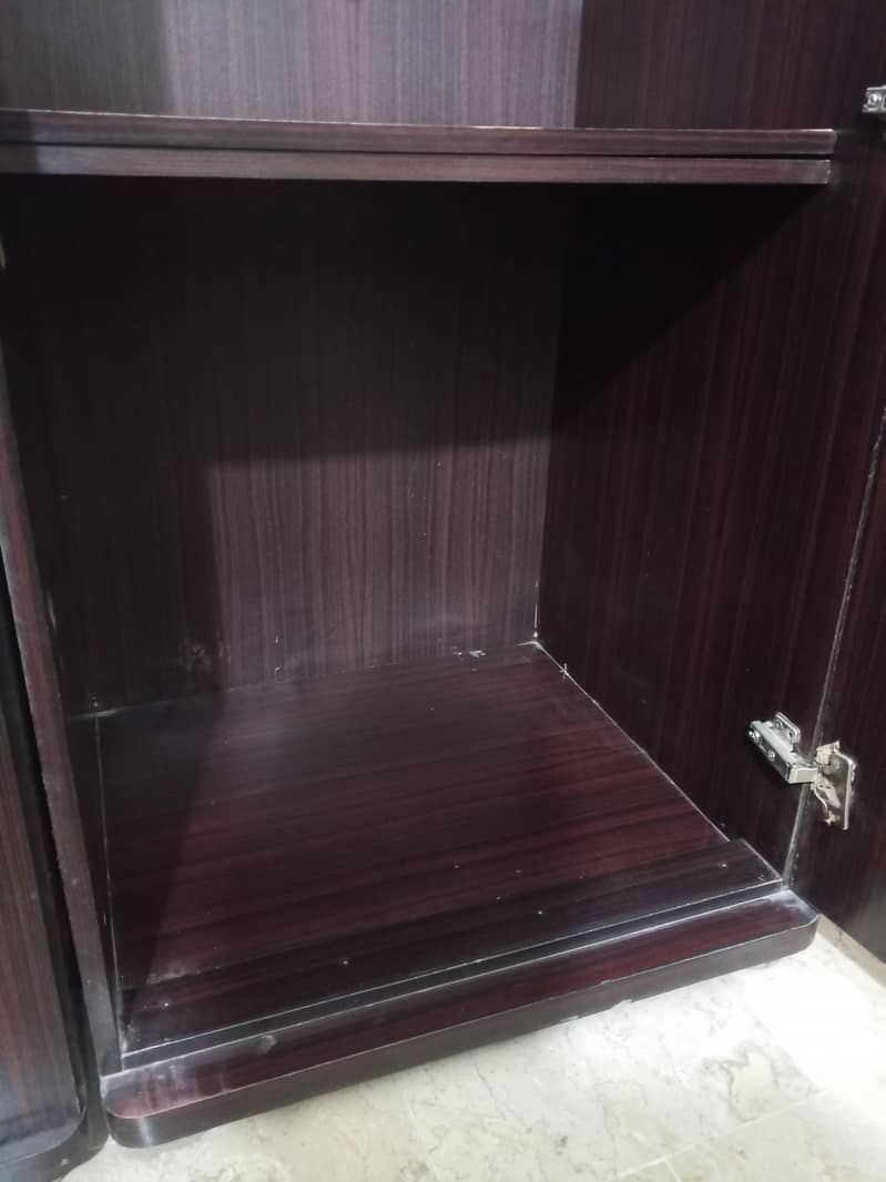 wardrobe 2