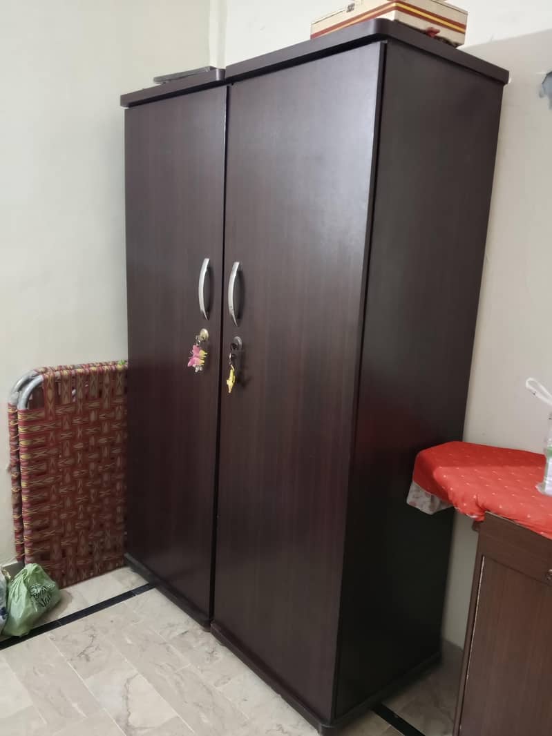 wardrobe 3