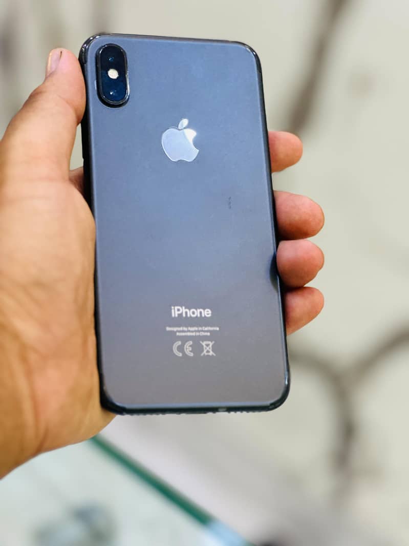 Apple iPhone X 1