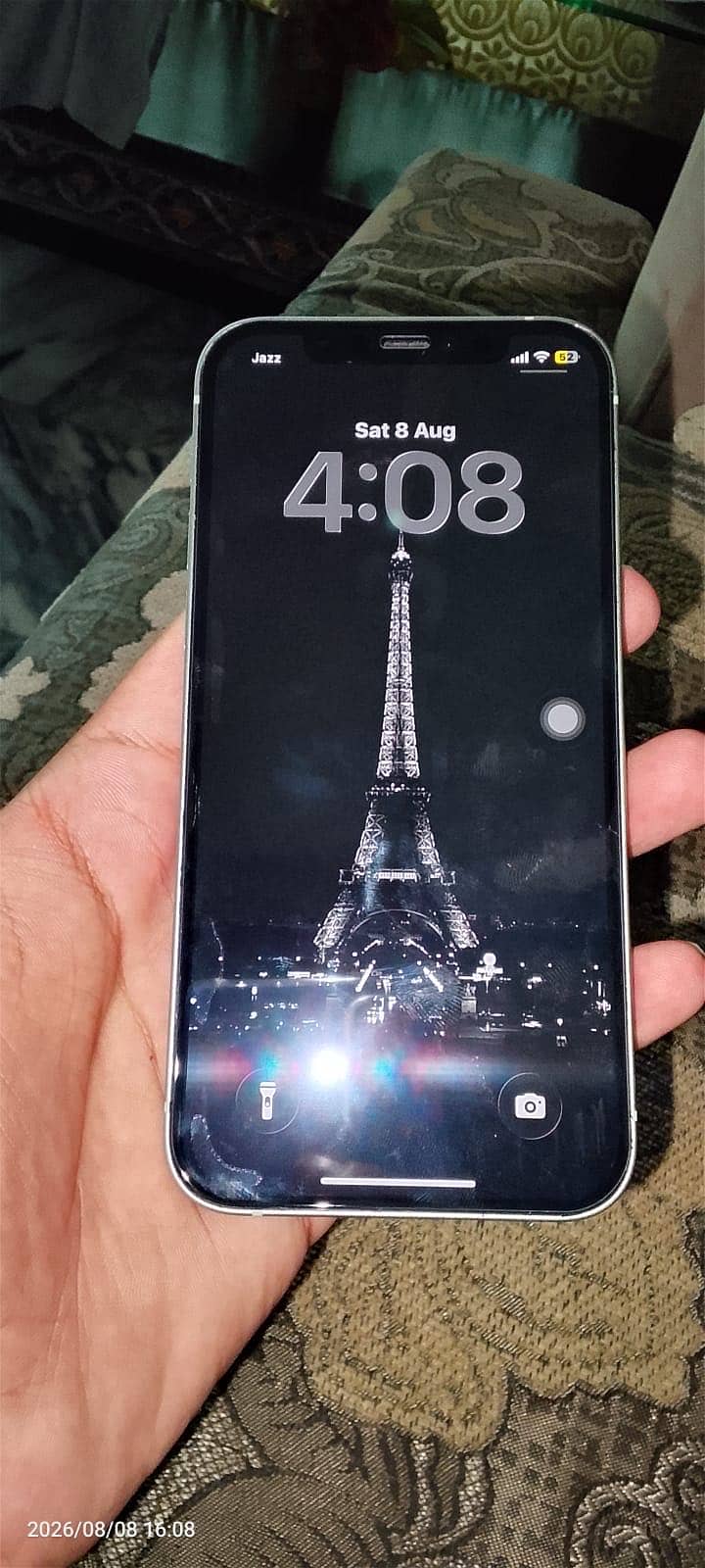Apple iPhone 12 5
