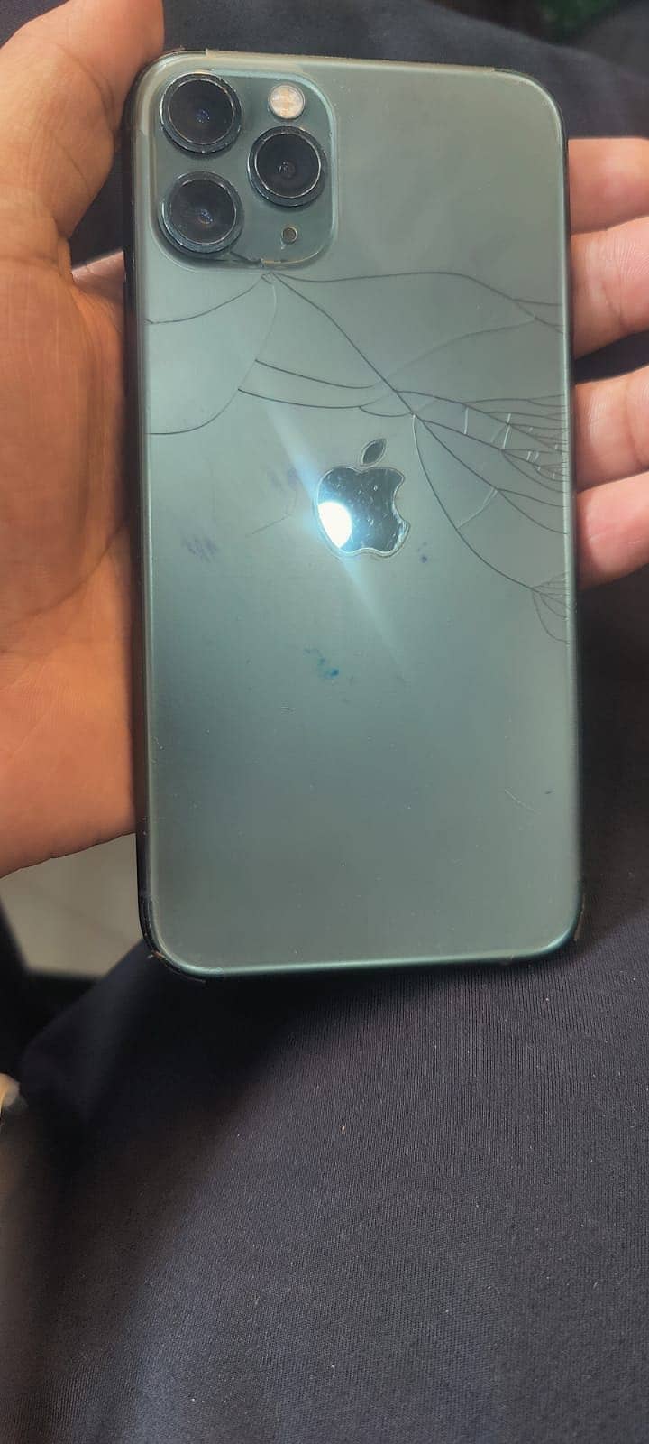 Apple iPhone 11 Pro 3