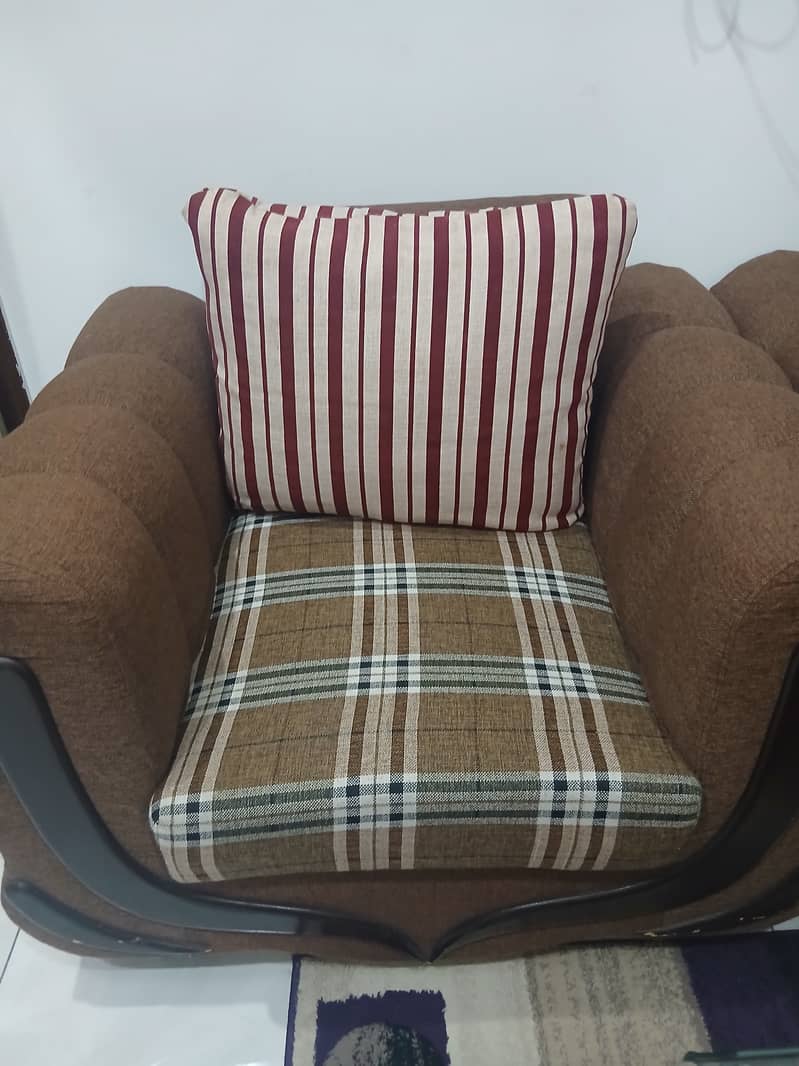 Complete Sofa set 5 seater 3
