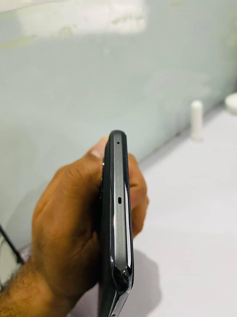 One Plus 10T 1