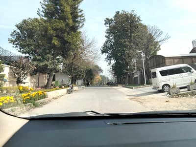 INVESTOR ALERT | F-7/3 MARGALLA FACING 1,244 SQ. YARDS PREMIUM HOUSE FOR SALE