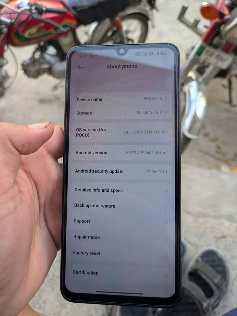 Xiaomi POCO C75 3