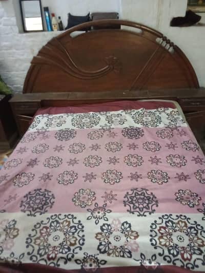 bed urgent sales