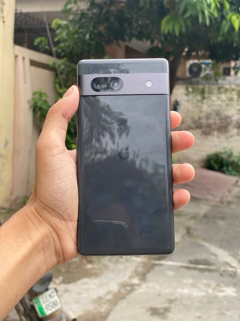 Google Pixel 7a 2