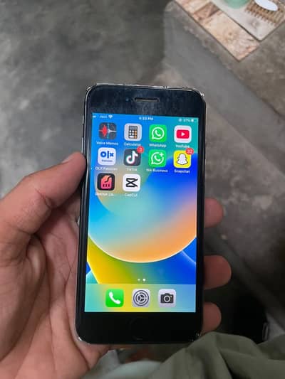 Apple iPhone 8