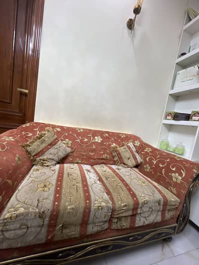 Full sofa set just 38000 pkr
