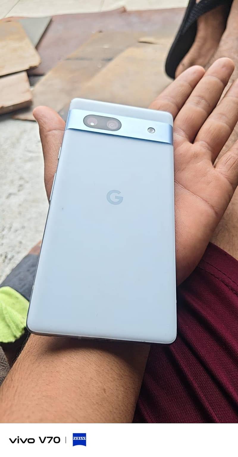Google Pixel 7a 2