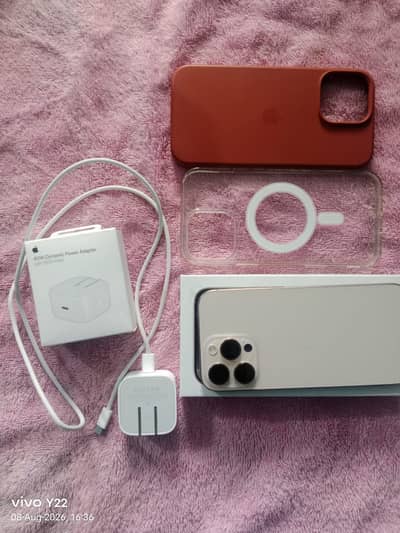 Apple iPhone 16 Pro Max JV