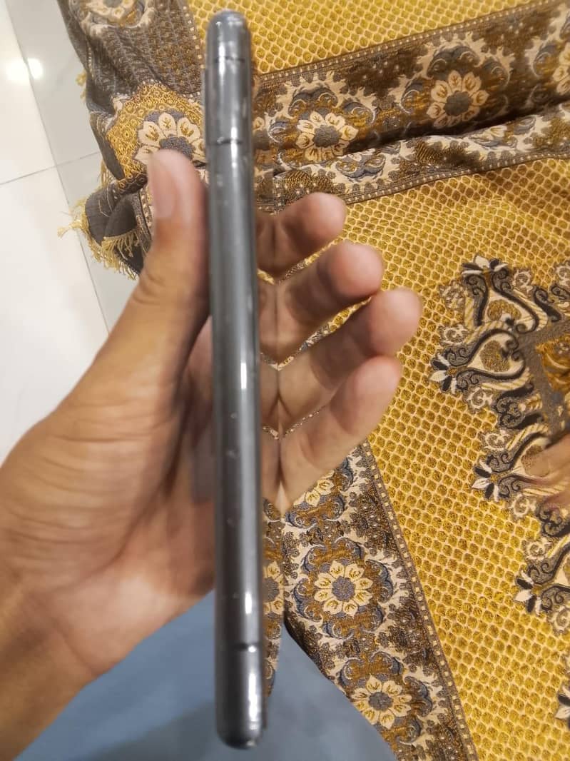 Google Pixel 7a 3