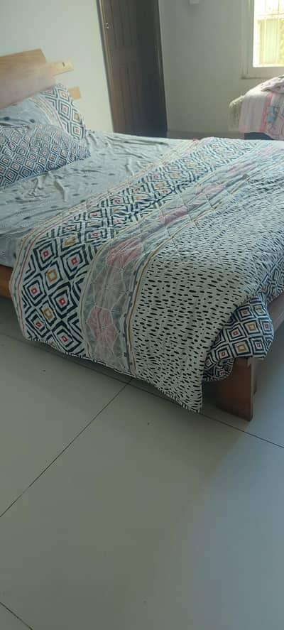 King size bed