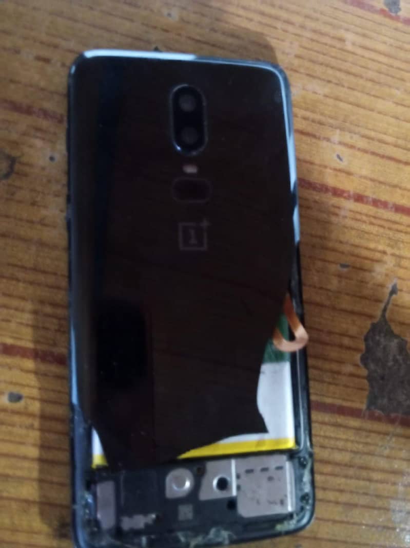 One Plus 6 4