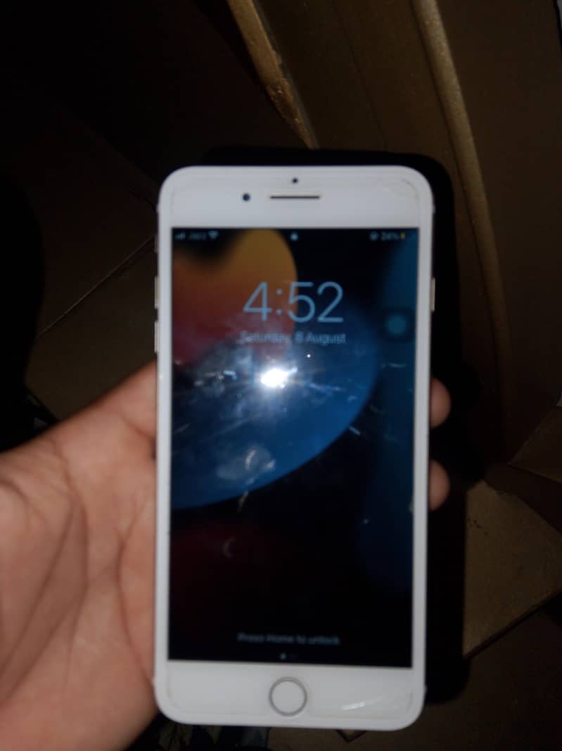 Apple iPhone 7 Plus 2