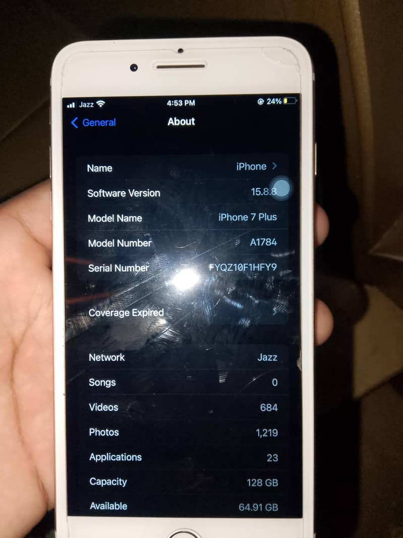 Apple iPhone 7 Plus 3