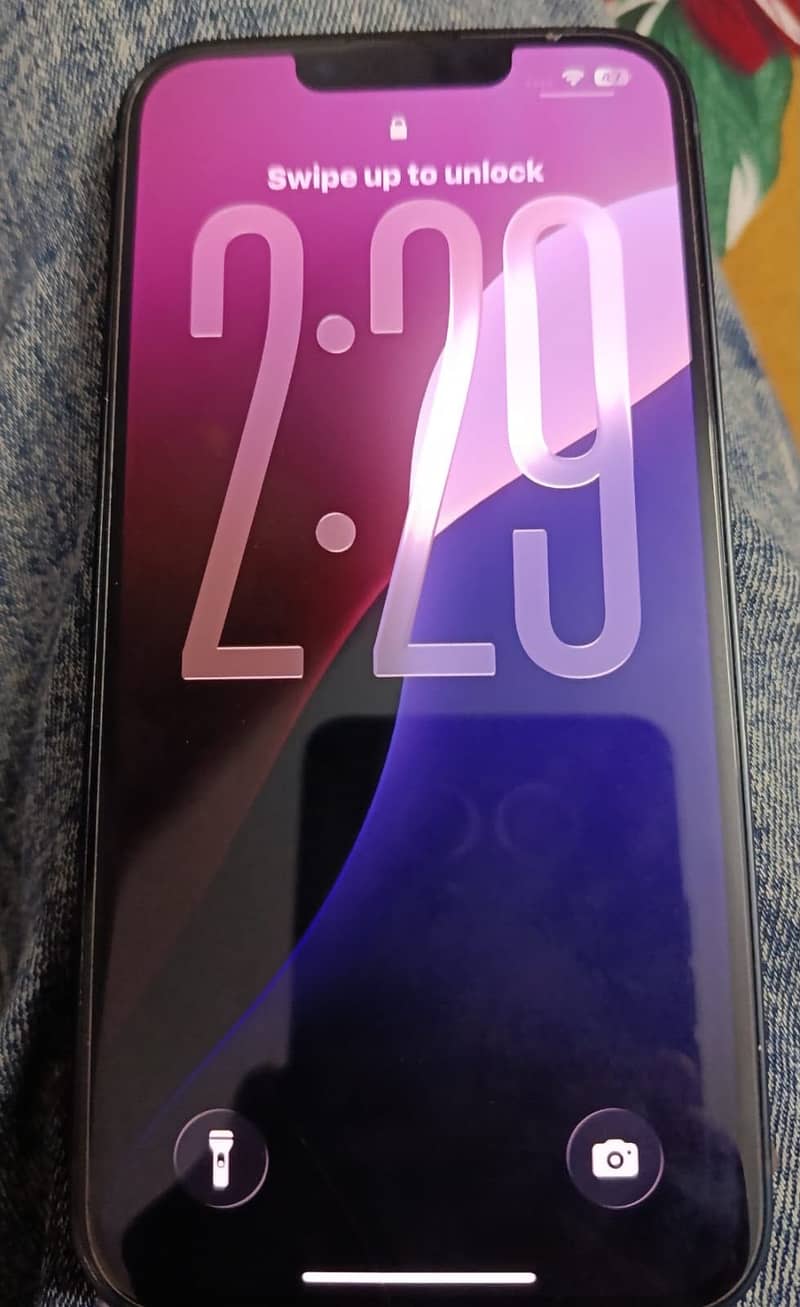 Apple iPhone 13 1