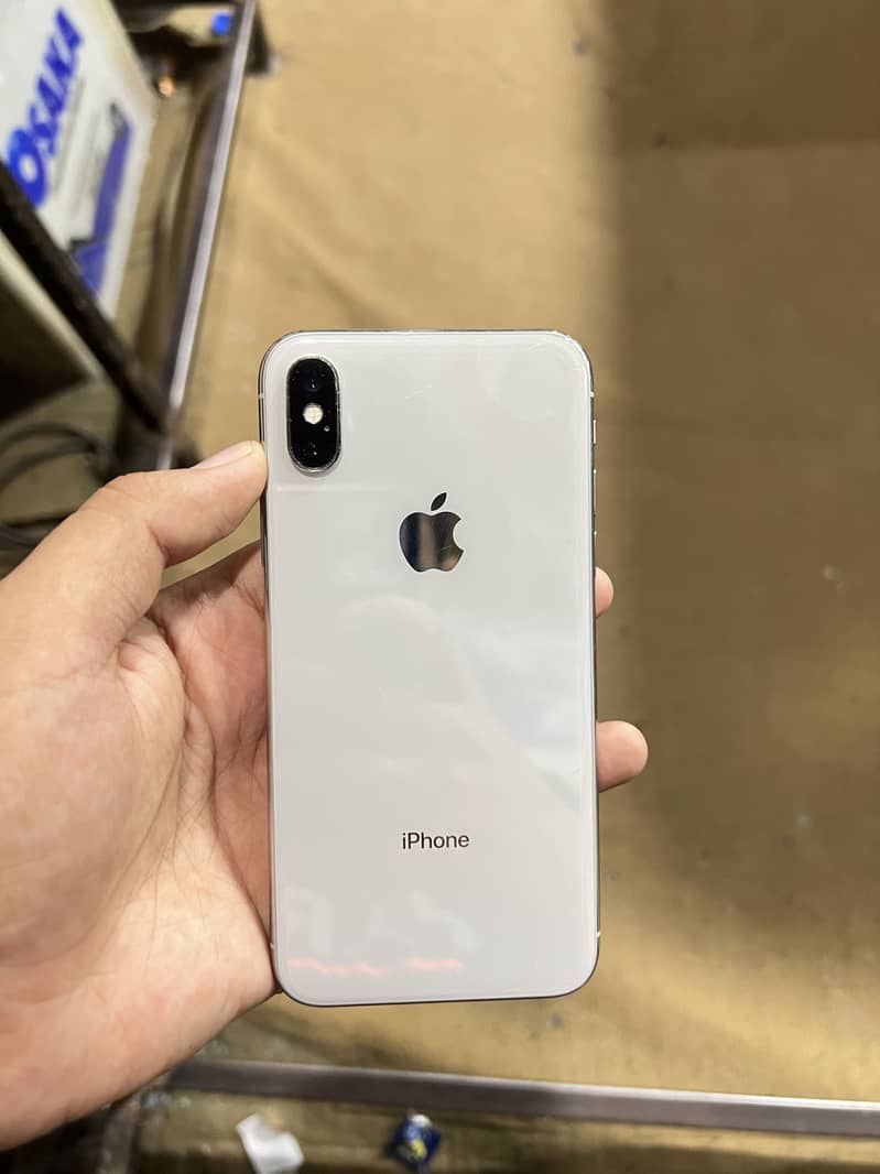 Apple iPhone X 0
