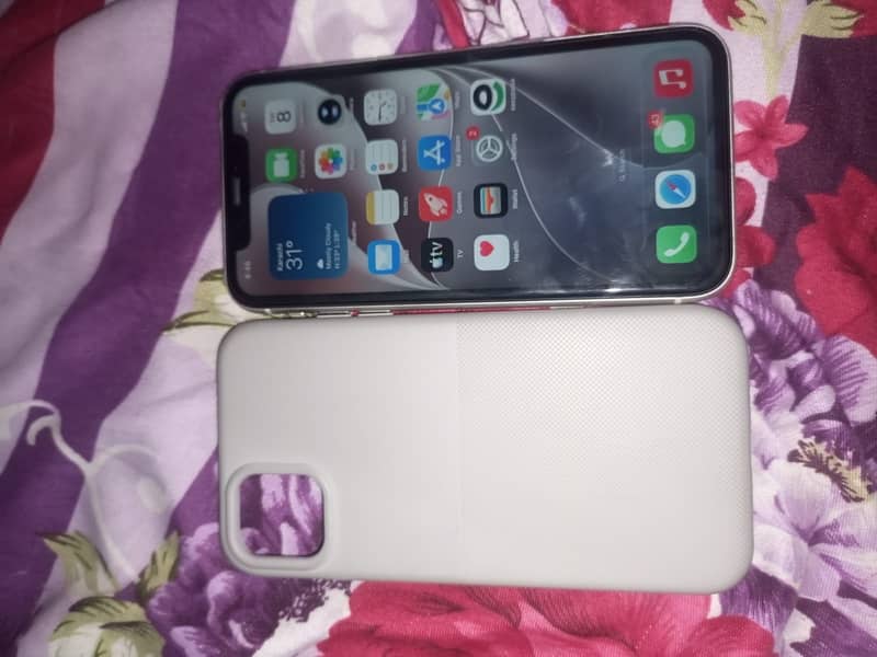 Apple iPhone 11 15