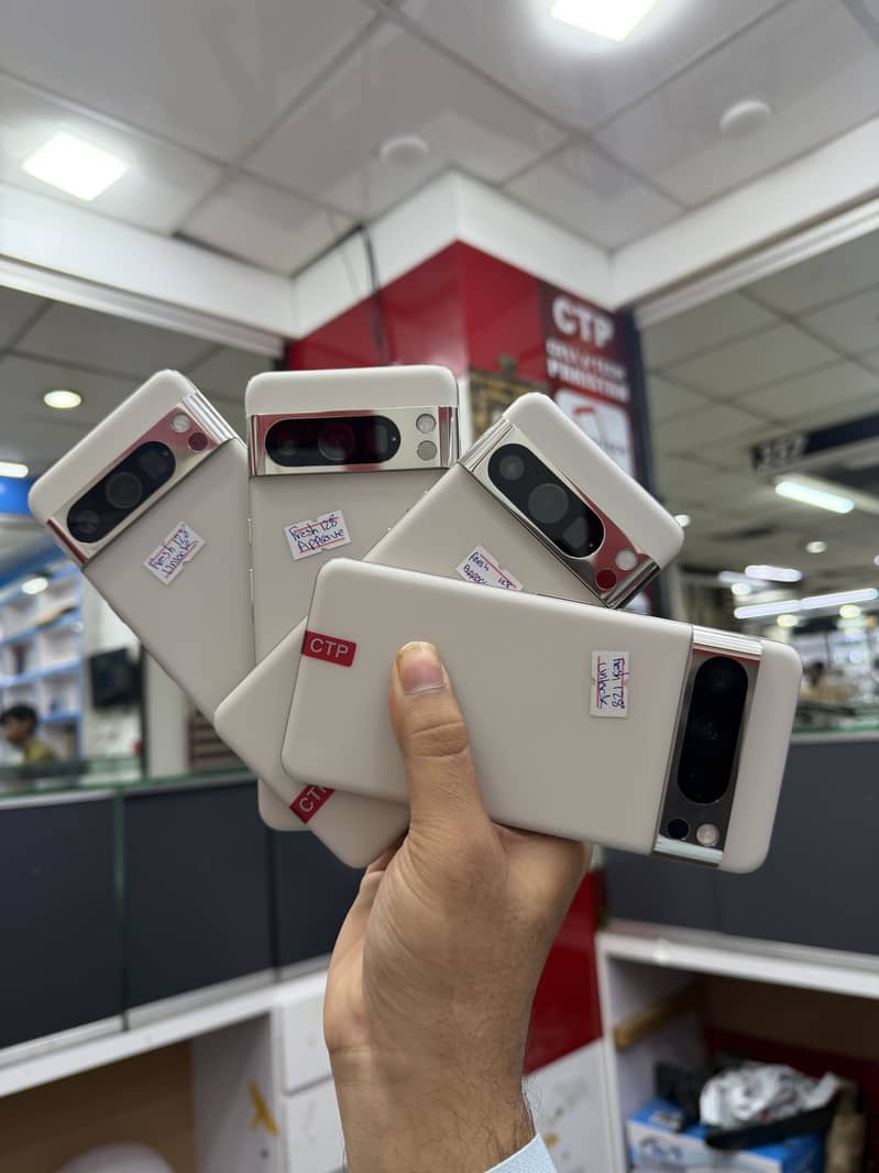 Google Pixel 8 Pro 1