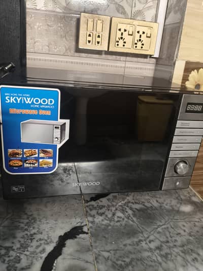 Sky wood Microwave Oven