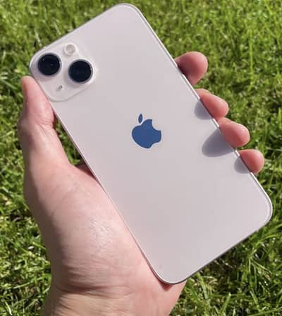 Apple iPhone 13