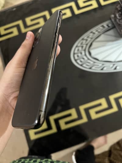 Apple iPhone 11 Pro