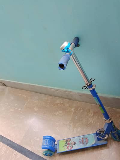 kids scooty