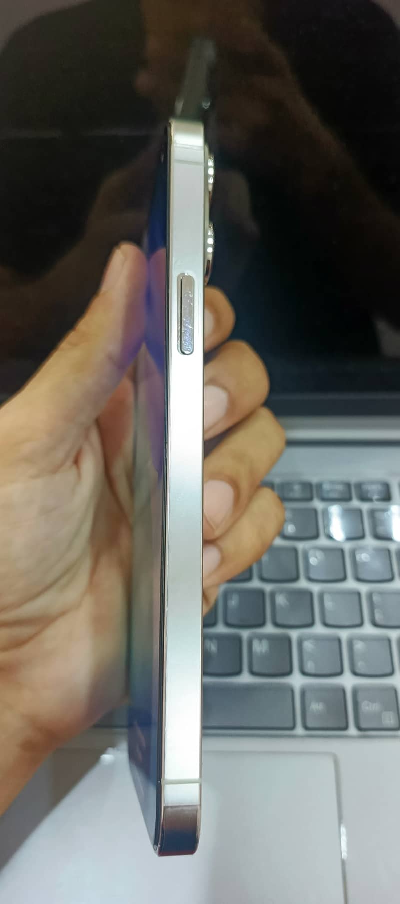 iPhone 13 pro max 4