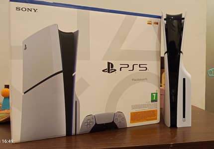 ps5 slim disk edition (mint condition)