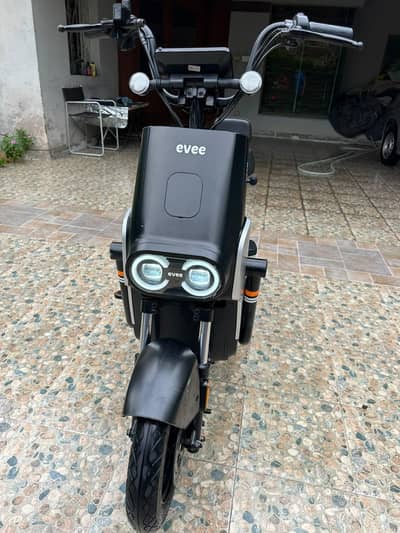 Evee Mito