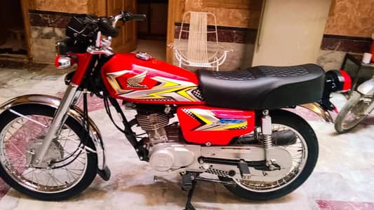 Honda 125 peshwer number good condition location dalzak road