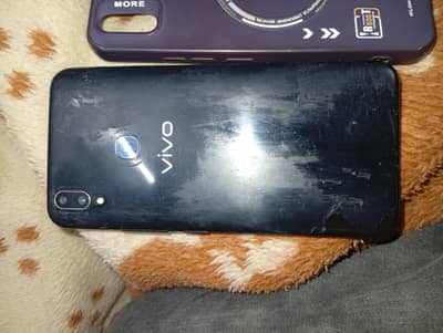 Vivo V9 4 64 with box pta approved koi masala nhi hai condition 10/8