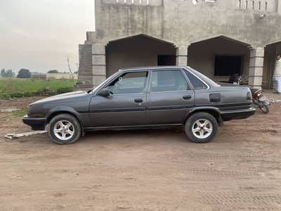 Toyota Corona 1986