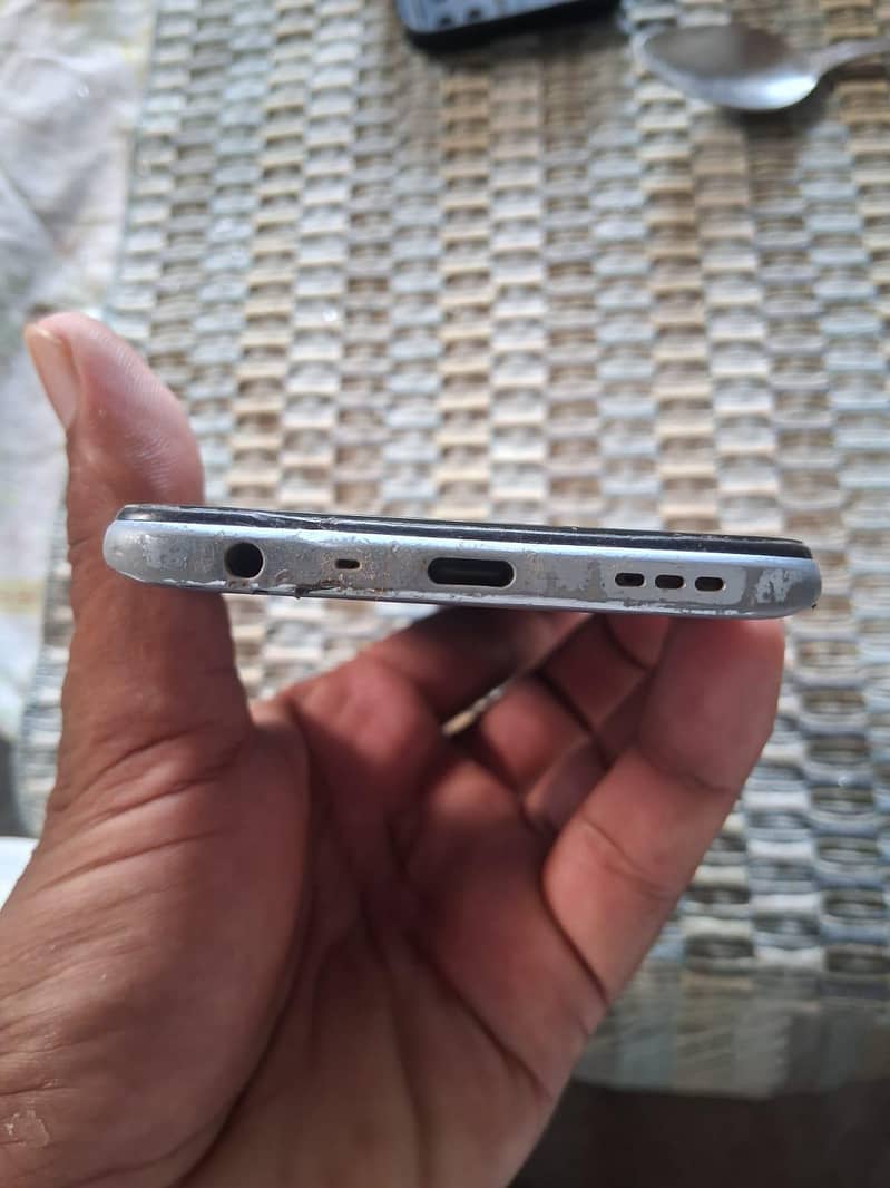 OPPO A54 1