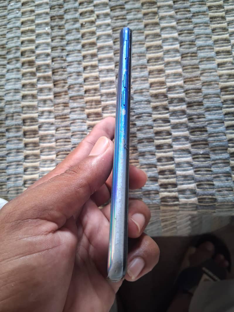 OPPO A54 3