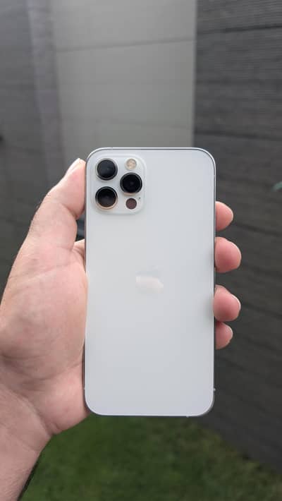 Apple iPhone 12 Pro