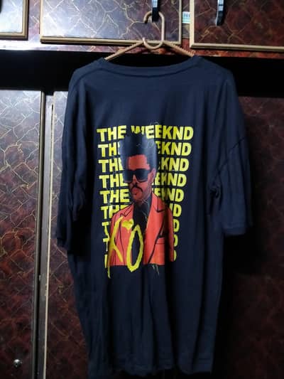 selling shirts