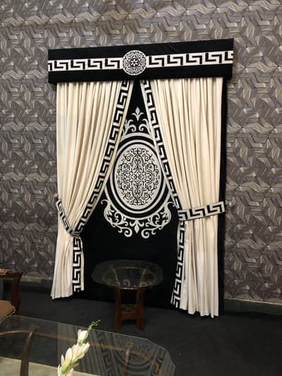 Black and cream curtains with black border